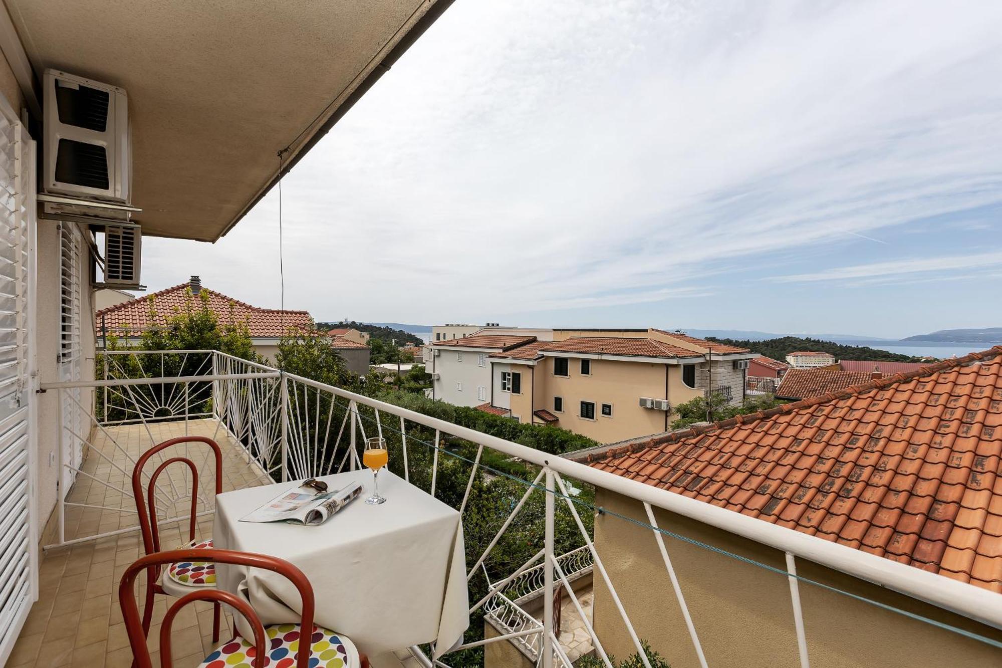 Apartment And Rooms Mila Makarska Exterior foto